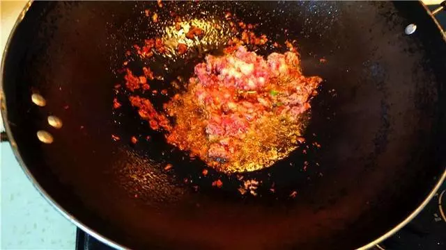 豆腐皮這麼做麻辣鮮香,鮮嫩多汁,超級下飯,上桌秒光!