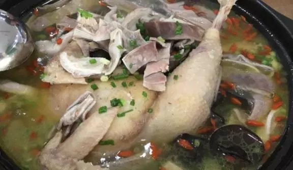 養胃補氣的肚包雞,肉質可口補心安神