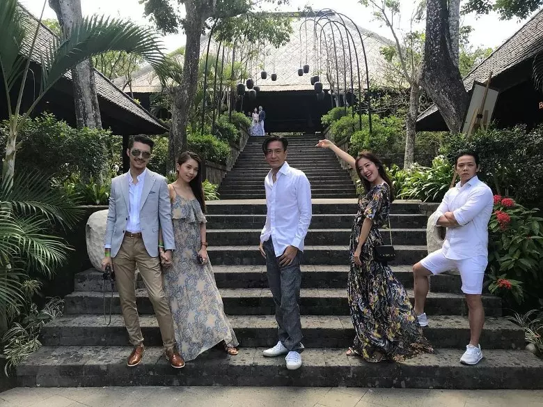 一對新人還未露樣~賓客七星伴月撩唐詩詠!