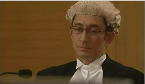 54歲吳啟華近照,作惡十年終於改邪歸正,談過10任女友口碑零差評!