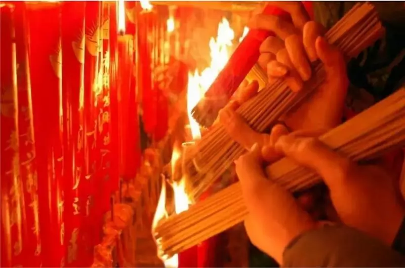 恭喜!如果你的生活中出現這8種預兆,馬上就要鴻運當頭了!