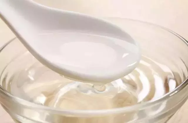用洗衣機洗衣服切勿做這個動作,我現在才知道,衣服都白洗了!