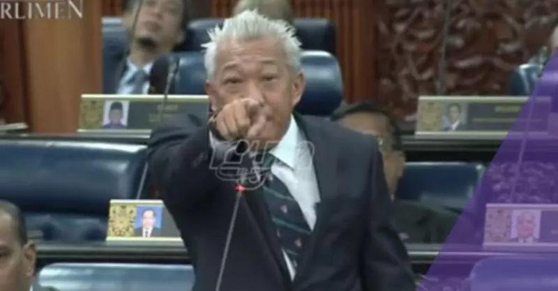 巫統議員Bung Moktar竟然在國會上飆罵髒話!