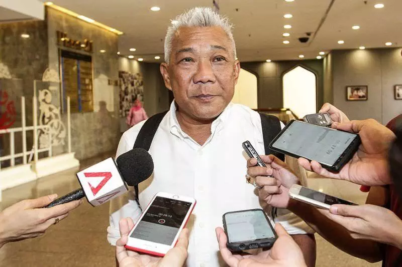 巫統議員Bung Moktar竟然在國會上飆罵髒話!