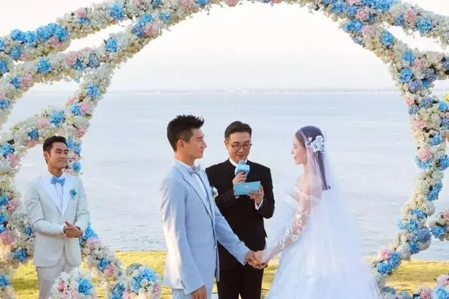 「八爺」鄭嘉穎大婚《步步》家族無人到場,比吳奇隆婚禮差太多!