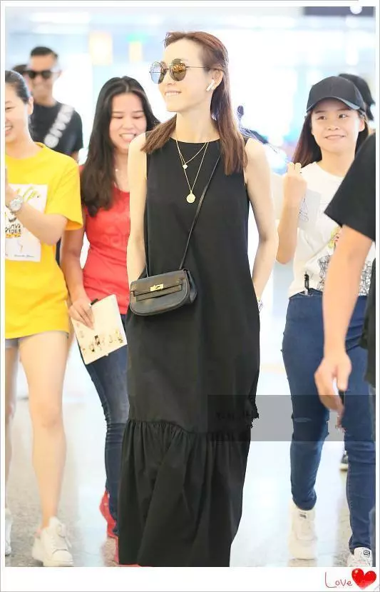 本以為39歲陳喬恩保養的夠嫩的了,可看到42歲范瑋琪,我沉默了!
