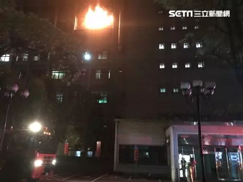 台北醫院護理之家火災 9死16傷