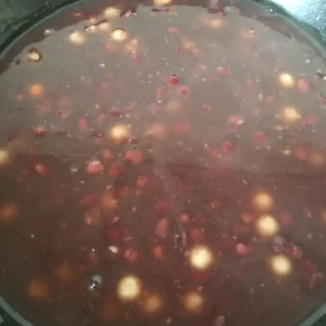 女人每天吃碗這樣的紅豆羹,消腫又補血,氣色好
