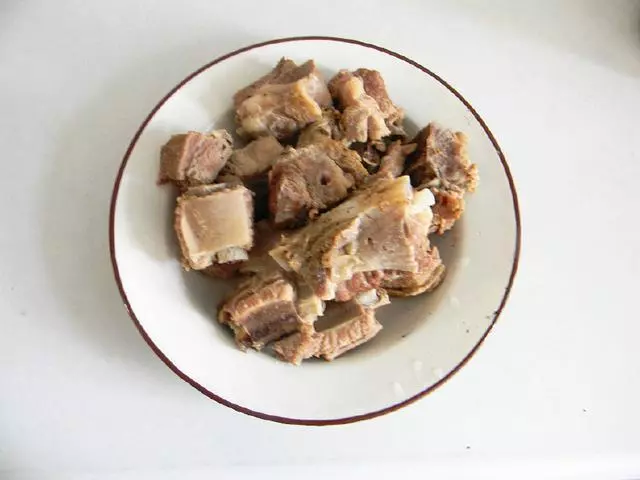 愛吃肉、怎麼能不試試這道香炸小排,做法簡單外焦里嫩,香而不膩
