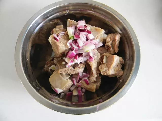愛吃肉、怎麼能不試試這道香炸小排,做法簡單外焦里嫩,香而不膩