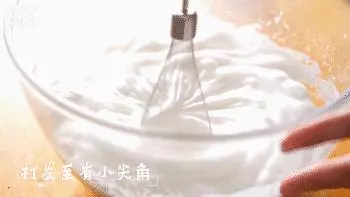 3分鐘教你做個口感鬆軟香滑,顏值又高的網紅蛋糕!!