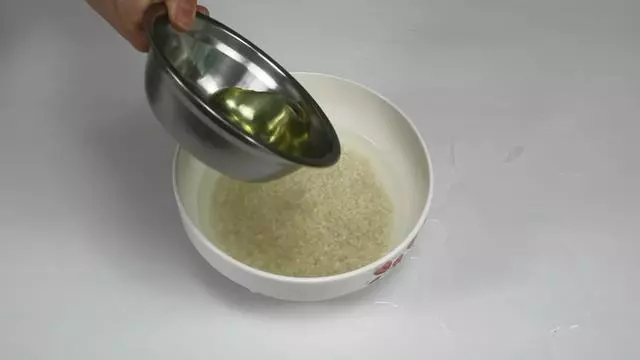 蒸米飯時一定要加這2樣東西,米飯芳香四溢,每頓可以多吃2碗