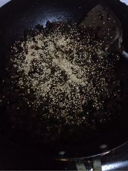教你自製香菇醬配方,鮮香爽口,老公說比老乾媽好吃,做一回吃三天