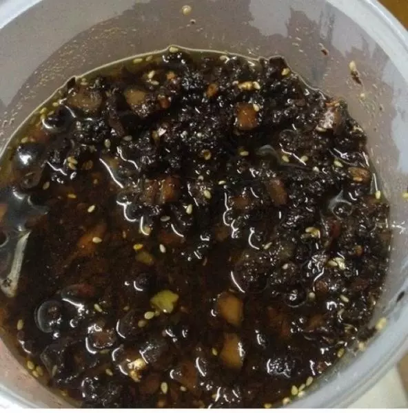 教你自製香菇醬配方,鮮香爽口,老公說比老乾媽好吃,做一回吃三天