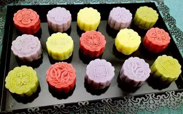 冰皮月餅的做法!收藏的中秋做!