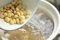【花生大骨胡椒豬肚湯】的詳細做法~