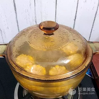 冬瓜玉米排骨湯的做法