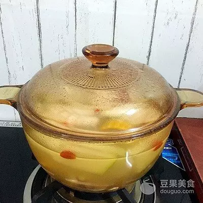 冬瓜玉米排骨湯的做法