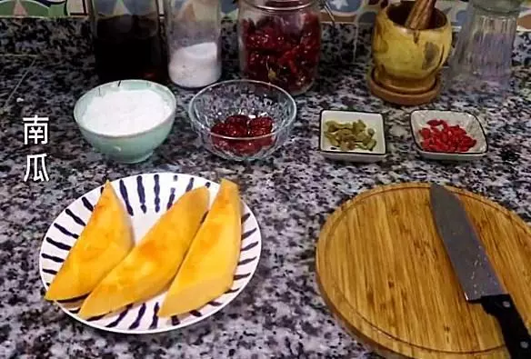 【一點資訊】南瓜最好吃又營養的做法!不用一滴水,鬆軟可口,比蛋糕還好吃!