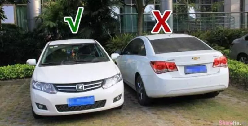 停車時應該車頭進或車尾進?看完這個你就明白了!