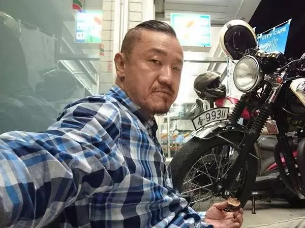 不忍前妻患病被男友甩 陳為民離婚25年照飛加拿大陪到最後