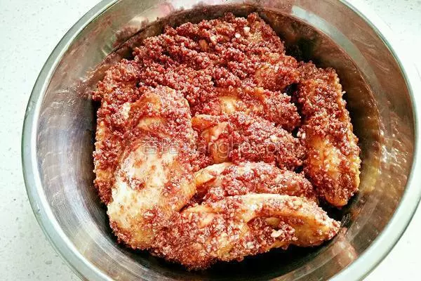 吃了30年的雞翅，這種做法最銷魂，咸香軟糯，一口咬下去太爽口