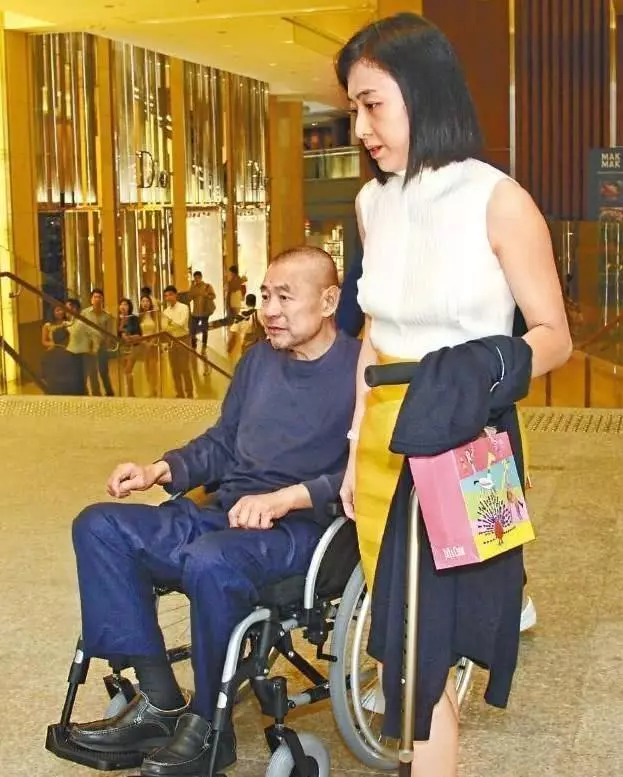 劉鑾雄千億財產爭奪戰再掀波瀾,後媽甘比分百億家產,又多了52億