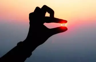 真的准!大拇指關節長短,看出你這輩子註定要走的感情路!
