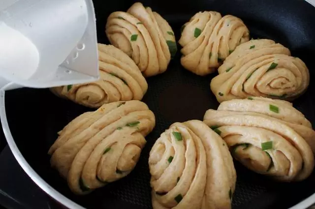 怪不得你做的南瓜饃饃問題多多,原來配方比例不合適~