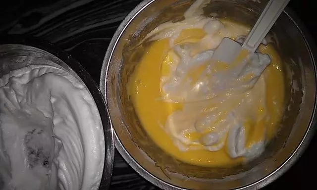 零失敗的電飯鍋蛋糕教程,好吃不上火,吃過一次的還想做著吃