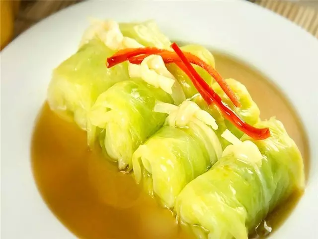 吃過糖醋白菜卷嗎?做法其實很簡單,清淡爽口,酸甜又開胃,在家可以嘗試一下!