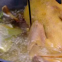 走紅多年的家傳鴨子做法大公開——秘制【冰糖醬鴨】的做法