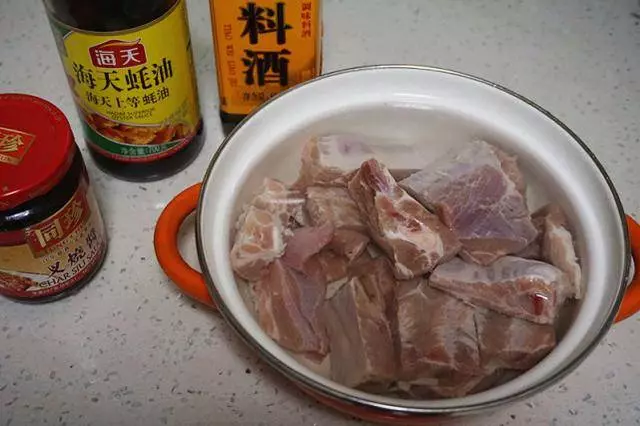 排骨輕食新做法,不放一滴油,不等主食上桌就直接被搶光
