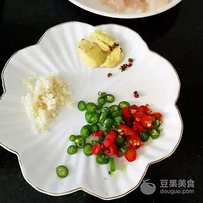 鮮椒魚片的做法 ,清爽,鮮香,麻中帶辣