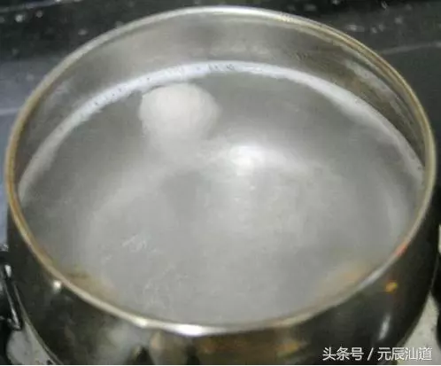 自製香菇肉丸,火鍋必備,三歲小孩都能放心吃!做法很簡單!