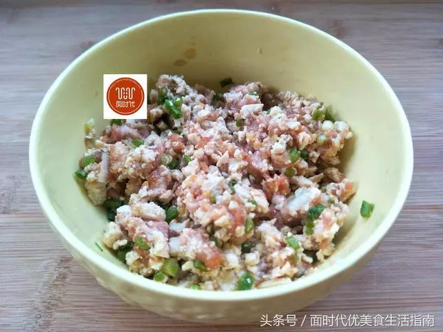 1塊豆腐,3個雞蛋,試試這種新做法,又香又嫩,看著流口水!非常適合家裡老人和小孩子!