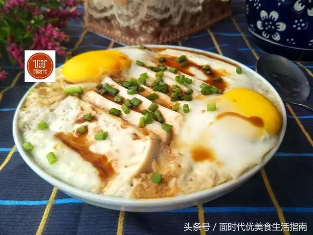 1塊豆腐,3個雞蛋,試試這種新做法,又香又嫩,看著流口水!非常適合家裡老人和小孩子!
