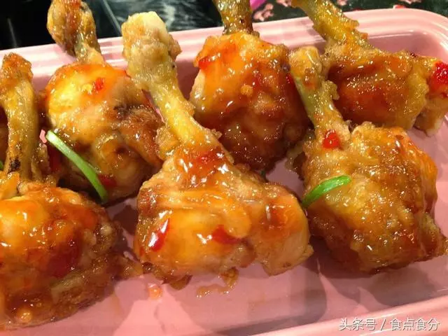 都誇我做的雞腿好吃,這雞肉也太香了,做法簡單,一盤全家人搶著吃