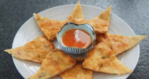 台式月亮蝦餅做法好簡單,周末在家做給家人嘗嘗吧