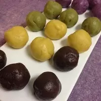絕世好方!不開裂不粘手港式冰皮月餅(附奶黃餡做法)的詳細做法