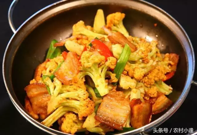 21道吃不膩的家常菜,有葷有素,有涼有熱,回味無窮,快收藏吧!
