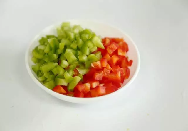 這是一道名菜!成本不足4元,不用任何調料,鹽都不用放,超好吃!