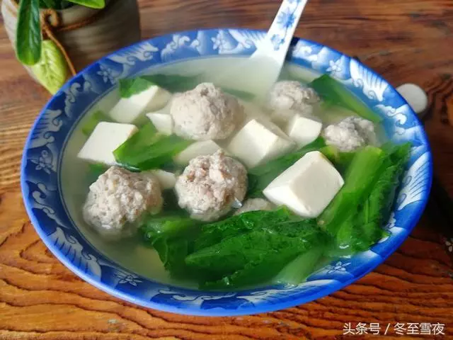 分享十道家常湯的做法,簡單又美味,特別適合秋天吃,健康養生