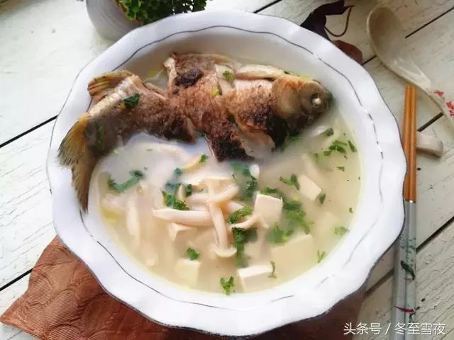 分享十道家常湯的做法,簡單又美味,特別適合秋天吃,健康養生