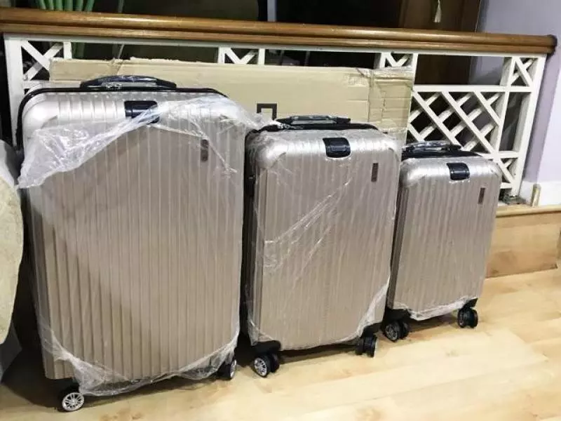 不只設計精美,還品質優良,而且很耐用的行李箱只需RM70!經常出國或出差的朋友快收藏!