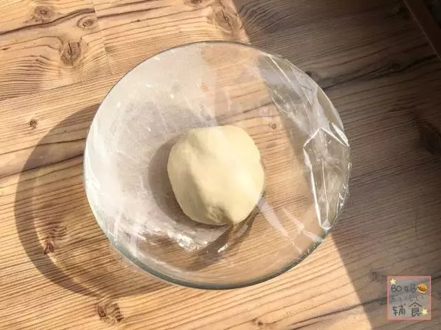 不輸茶餐廳的千層糕,香甜鬆軟超簡單!