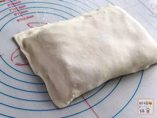 不輸茶餐廳的千層糕,香甜鬆軟超簡單!