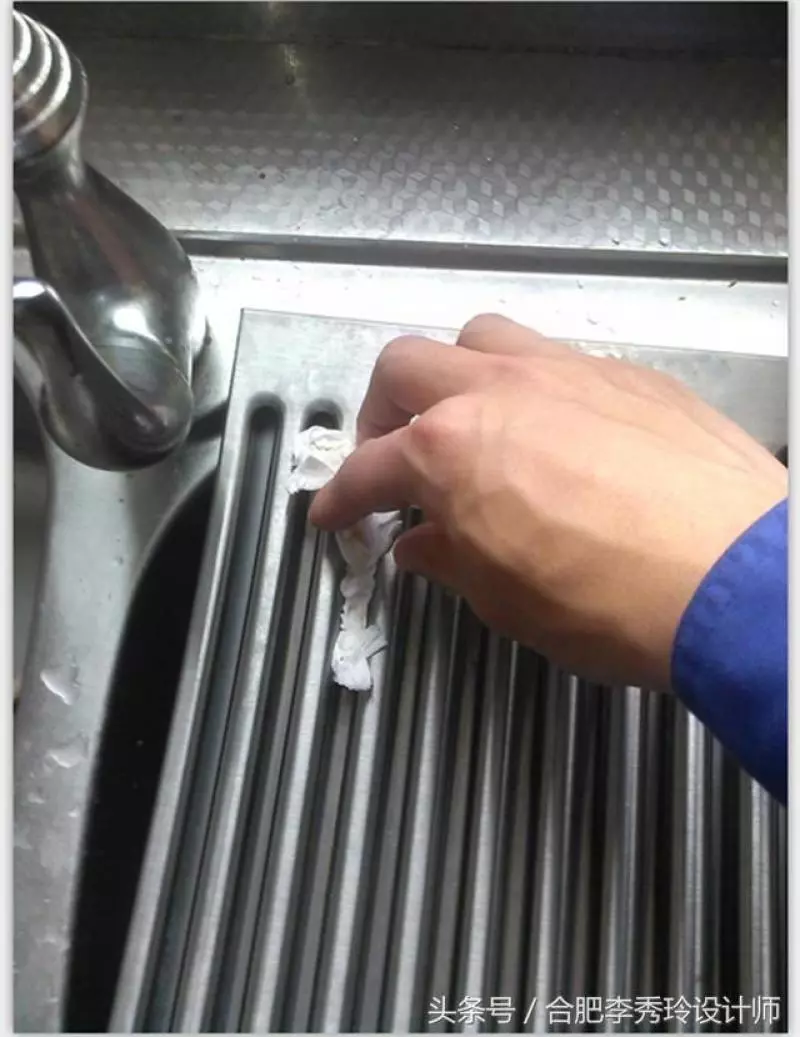 油煙機老積油,老媽只好刷上這膠水,油煙機再也沒積過油,爽歪歪