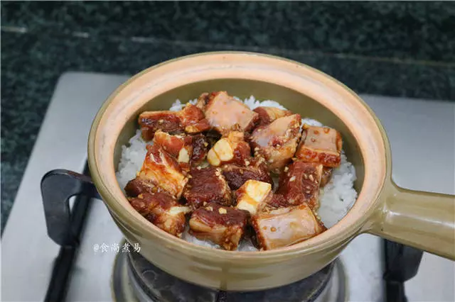 居家過日子或單身的朋友,學會做這鍋米飯,不用總是到外面去吃快餐,健康、實惠,關鍵還好吃!