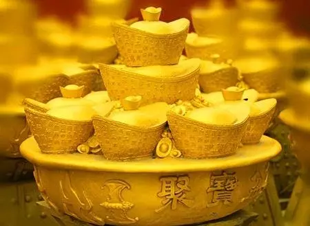 心理測試:4個手鐲選1個,測出你還要窮多久!